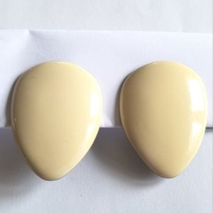 Vintage Berebi clip earrings pale yellow cream color enamel large oversized